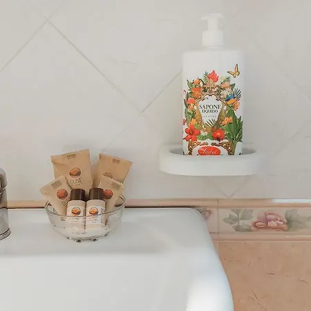 Casetta Orchidea - A Pochi Passi Dal Centro Lampedusa